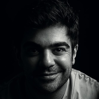 Dr. Daniel Robles