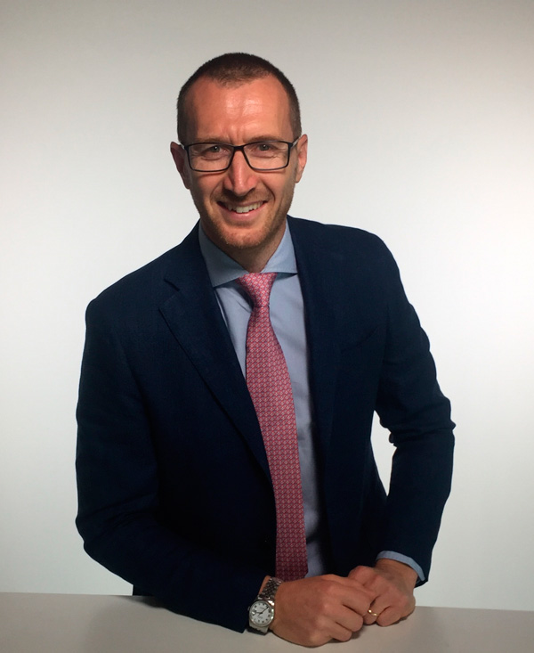 Dr. Luca de Stavola